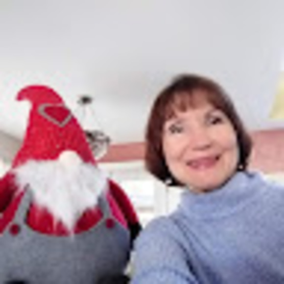 Meet your Posher, Barbara - Picture 1 of 1